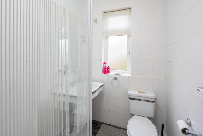 Shower Room 1