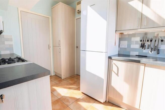 3 bed Semi-Detached for sale Image 12