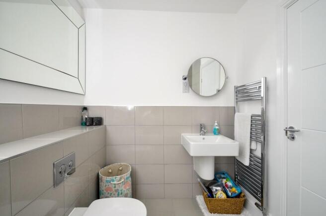 Main Bathroom