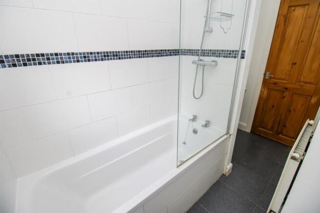 2 bed Terraced for sale Image 4