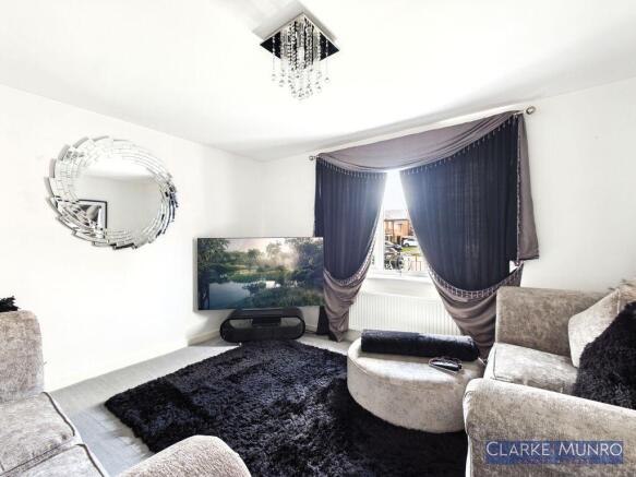 3 bed Detached for sale Image 6