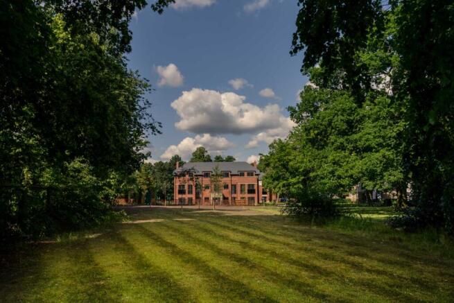 Queens View, Bramhall - Exterior