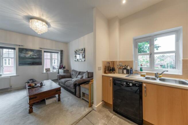 26 Hastings Road-002.jpg