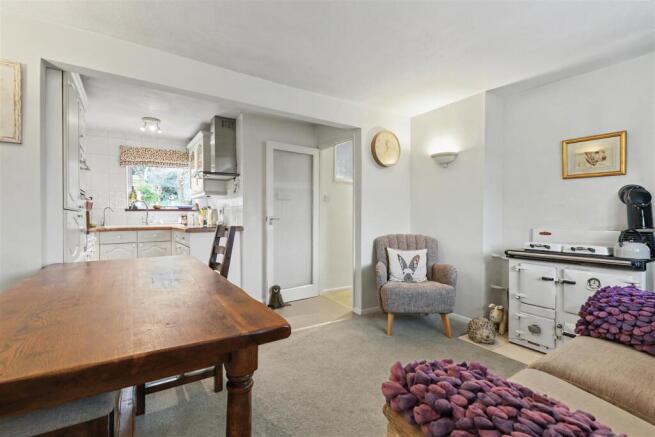 Dining Room 1.jpg