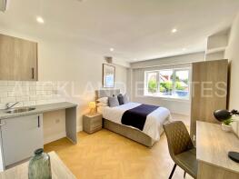 31, Tempest Avenue, Potters Bar EN6 5JU