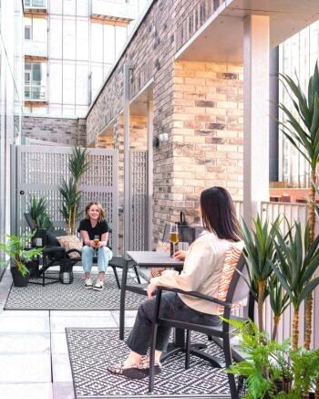 Colliers Yard