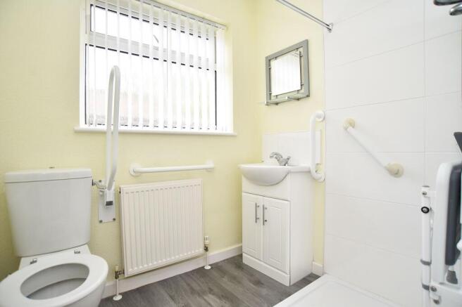 2 bed Semi-Detached for sale Image 8