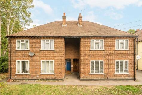 Bridge Close, Teddington