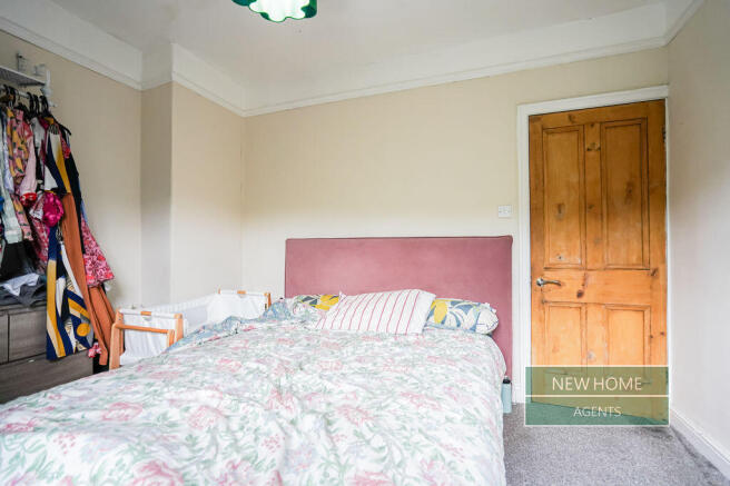 3 bed Terraced for sale Image 11