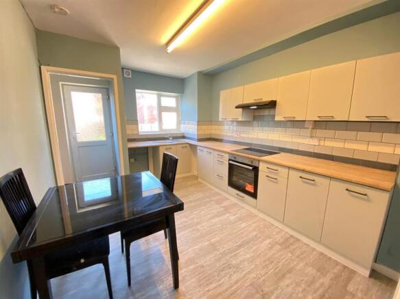 KITCHEN.jpeg