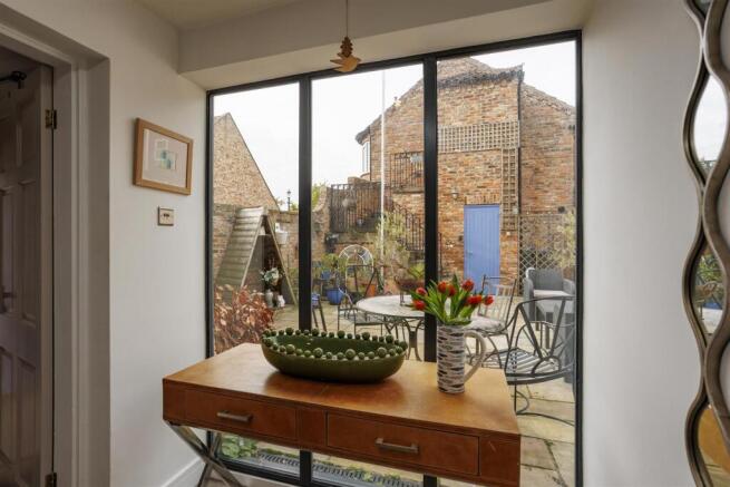 3 bed Detached for sale Image 7