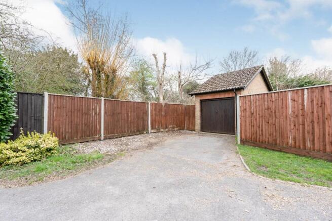 Detached Garage