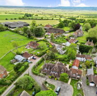 Old Dobbins, Horsewalk, Hailsham BN27 1RY