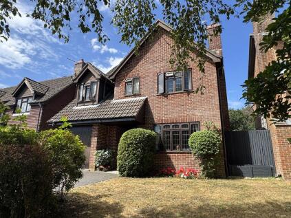 Shaw Drive, Sandford, Wareham