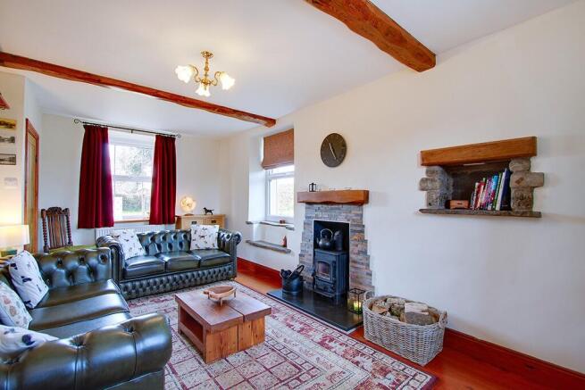 2 bed House for sale Image 5