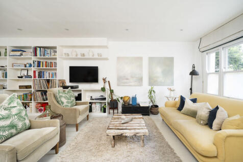 Wellesley Avenue W6