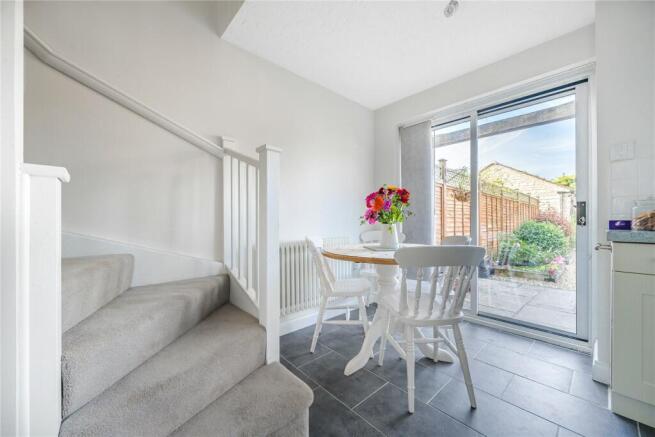 Kitchen/Dining Area