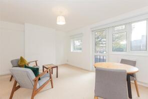 Flat 5, Mansfield Heights, Great North Road, Hornsey, London N2 0NY
