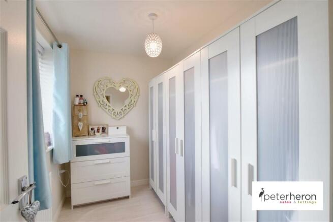 Bedroom 3 (side)