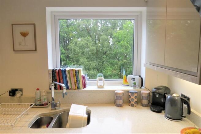 Kitchen dining ro...