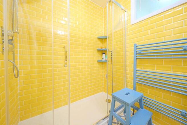 2 bed Apartment for sale Image 9