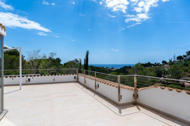 Roof Terrace (1)