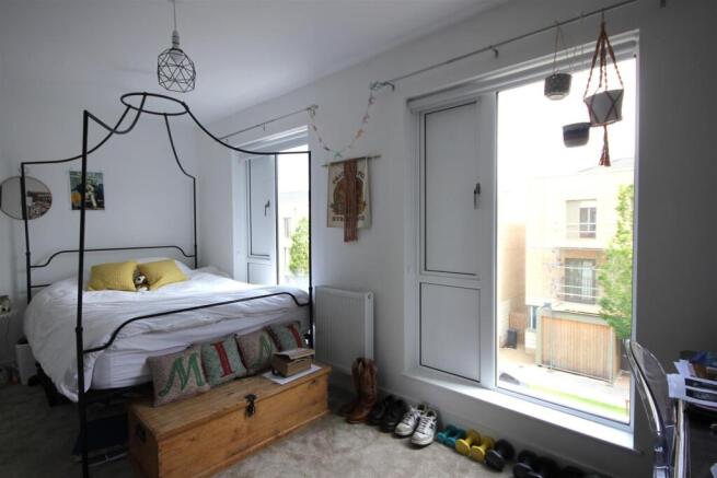 3 bed House to rent Image 10