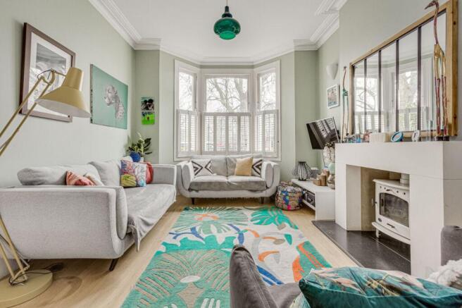 House in London - View 5