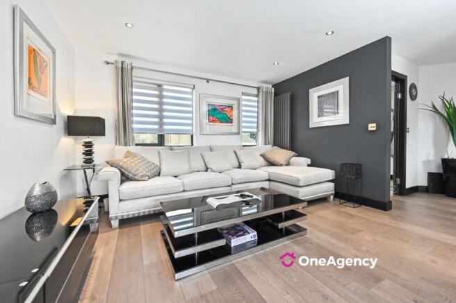Alderley Rise, Burslem, Stoke-on-Trent, ST6 photo 4