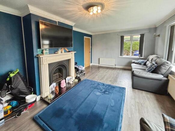 4 bed Detached for sale Image 7