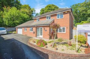 11, Paddock Close, Plymouth PL9 9UL