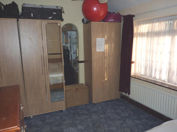 BEDROOM 1