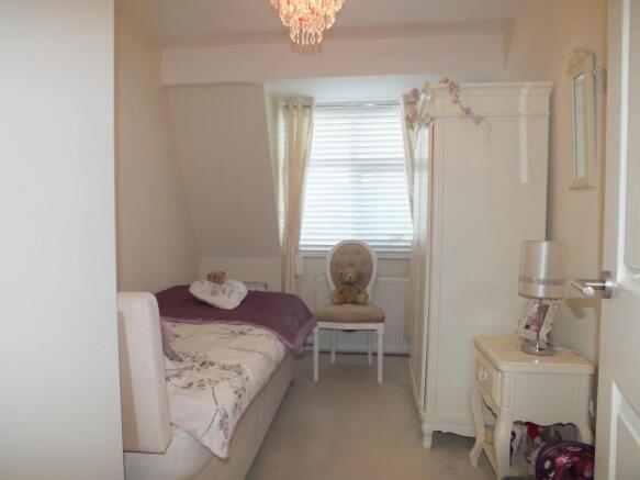 bedroom 3 (front)