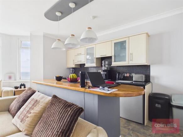 1 bed Flat for sale Image 6