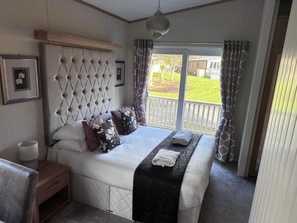 2 bed Lodge for sale Image 6