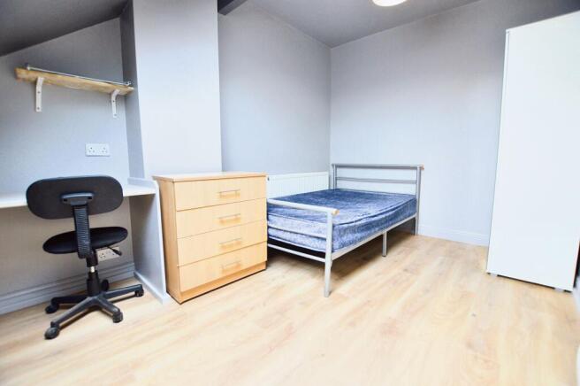 7 bed Not Specified to rent Image 4