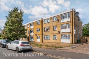Flat 2, 11 York Court, Ross Road, Wallington SM6 8QN