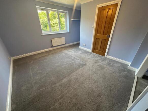 House in Fareham - View 5