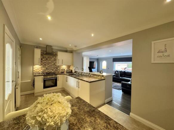 Dining Kitchen