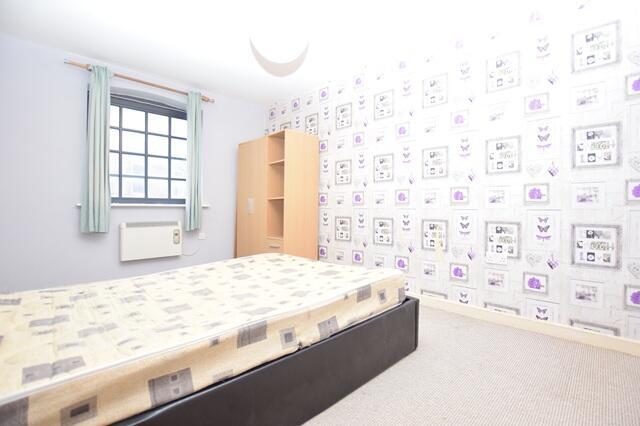 1 bed Apartment to rent Image 5