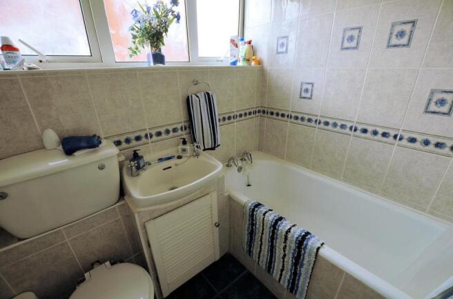 Bathroom.jpg