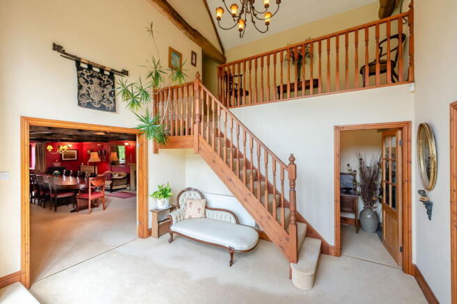 5 bed Barn Conversion for sale Image 5