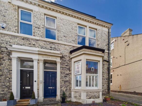 CAM01419G0-PR0143-STILL017.jpg