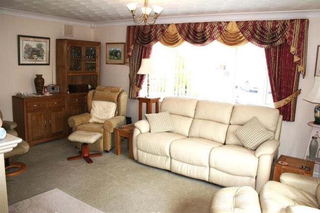 Lounge pic. 2