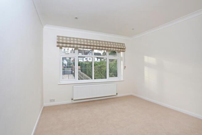 15 North Park 159...