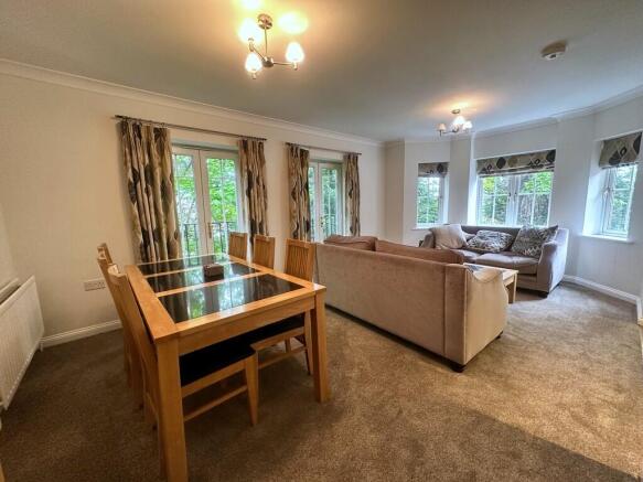 Lounge/Diner