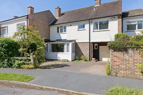 The Holdens, Bosham, PO18
