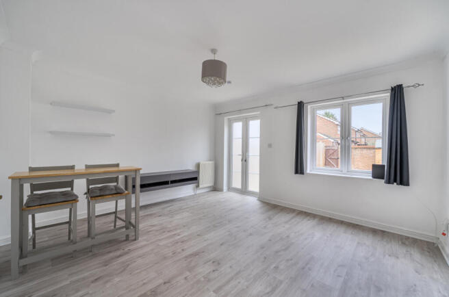 1381722-12-694026...