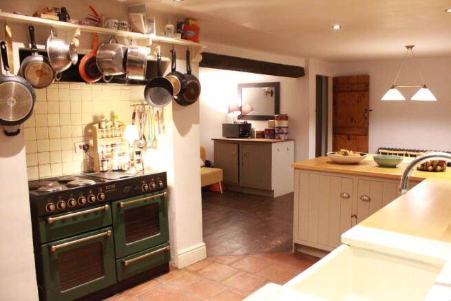 9.Kitchen