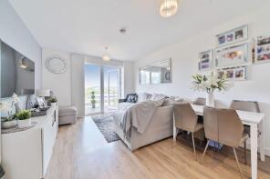 12, Peninsula Quay, Pegasus Way, Gillingham ME7 1GJ